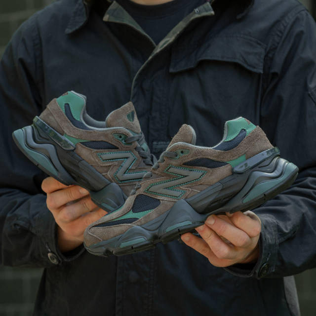 New Balance 9060 "Beef and Broccoli"
