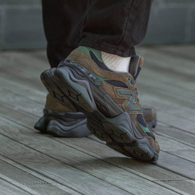 New Balance 9060 "Beef and Broccoli"