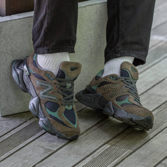 New Balance 9060 "Beef and Broccoli"