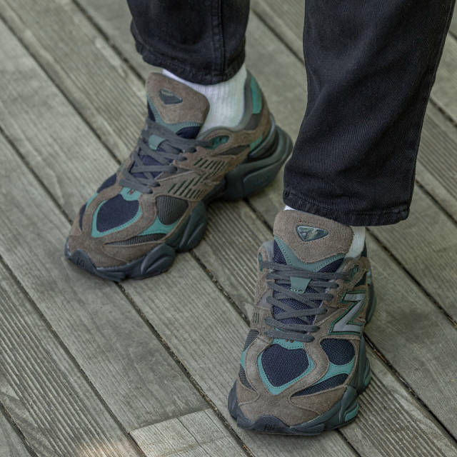 New Balance 9060 "Beef and Broccoli"