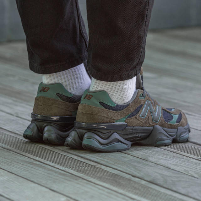New Balance 9060 "Beef and Broccoli"